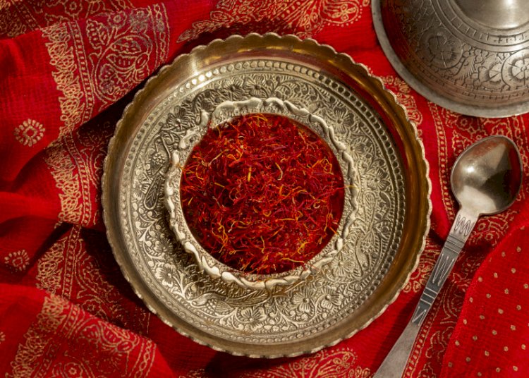 سود کاشت زعفران در هر هکتار؛ بررسی بازده و نکات کاربردی کشاورزی